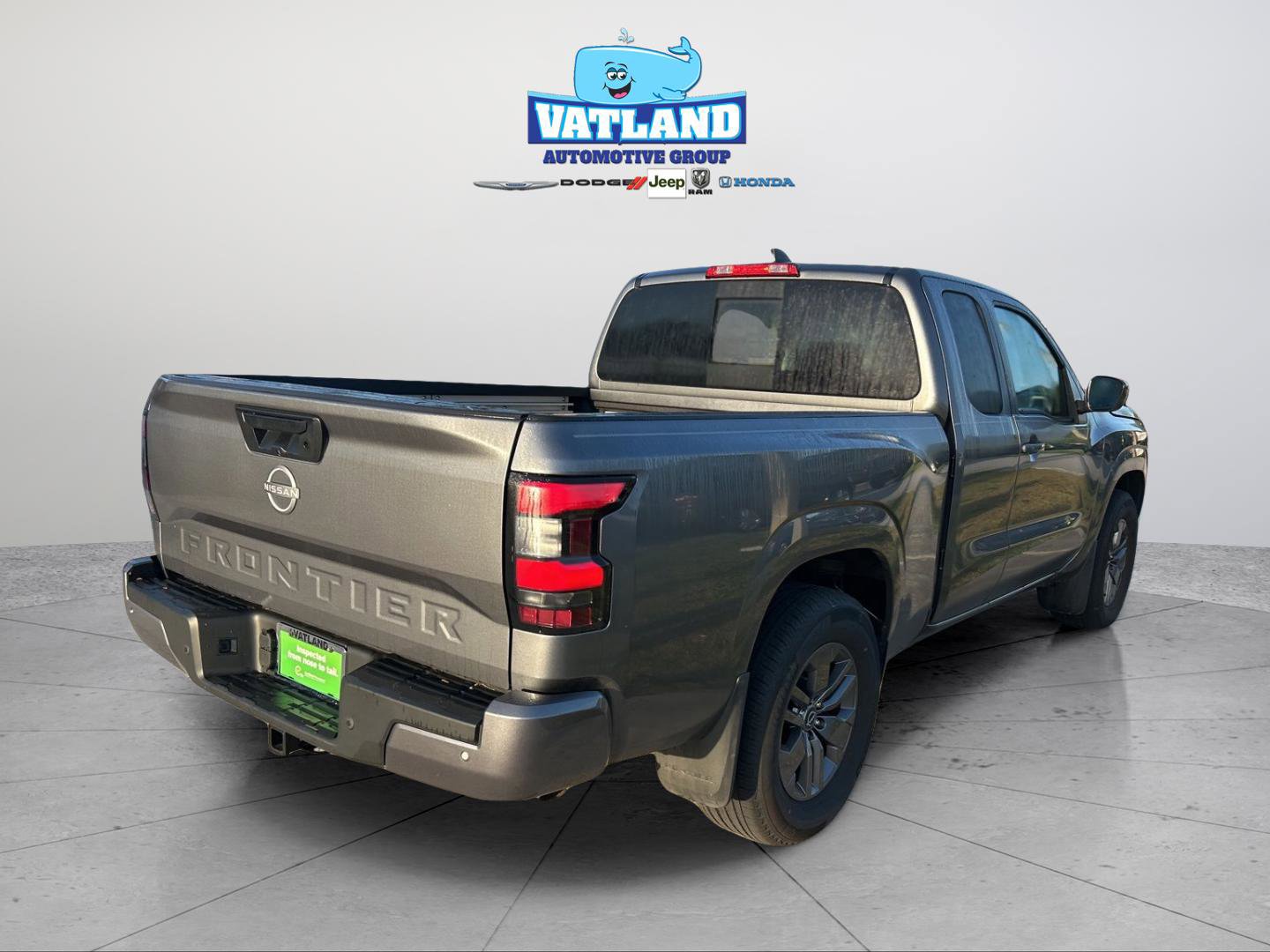 Used 2025 Nissan Frontier SV w/ SV Convenience Package image 5