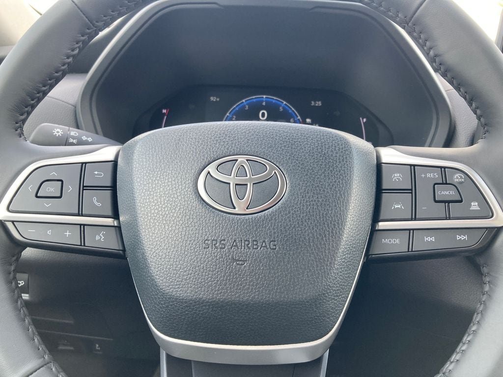 New 2026 Toyota Grand Highlander AWD image 11
