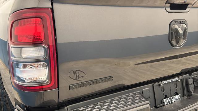Used 2022 RAM 2500 Big Horn w/ Night Edition AWD/4WD image 41