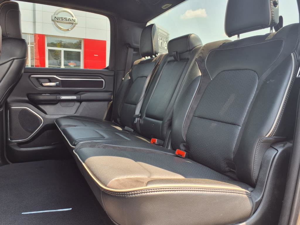 Used 2024 RAM 1500 Laramie image 19