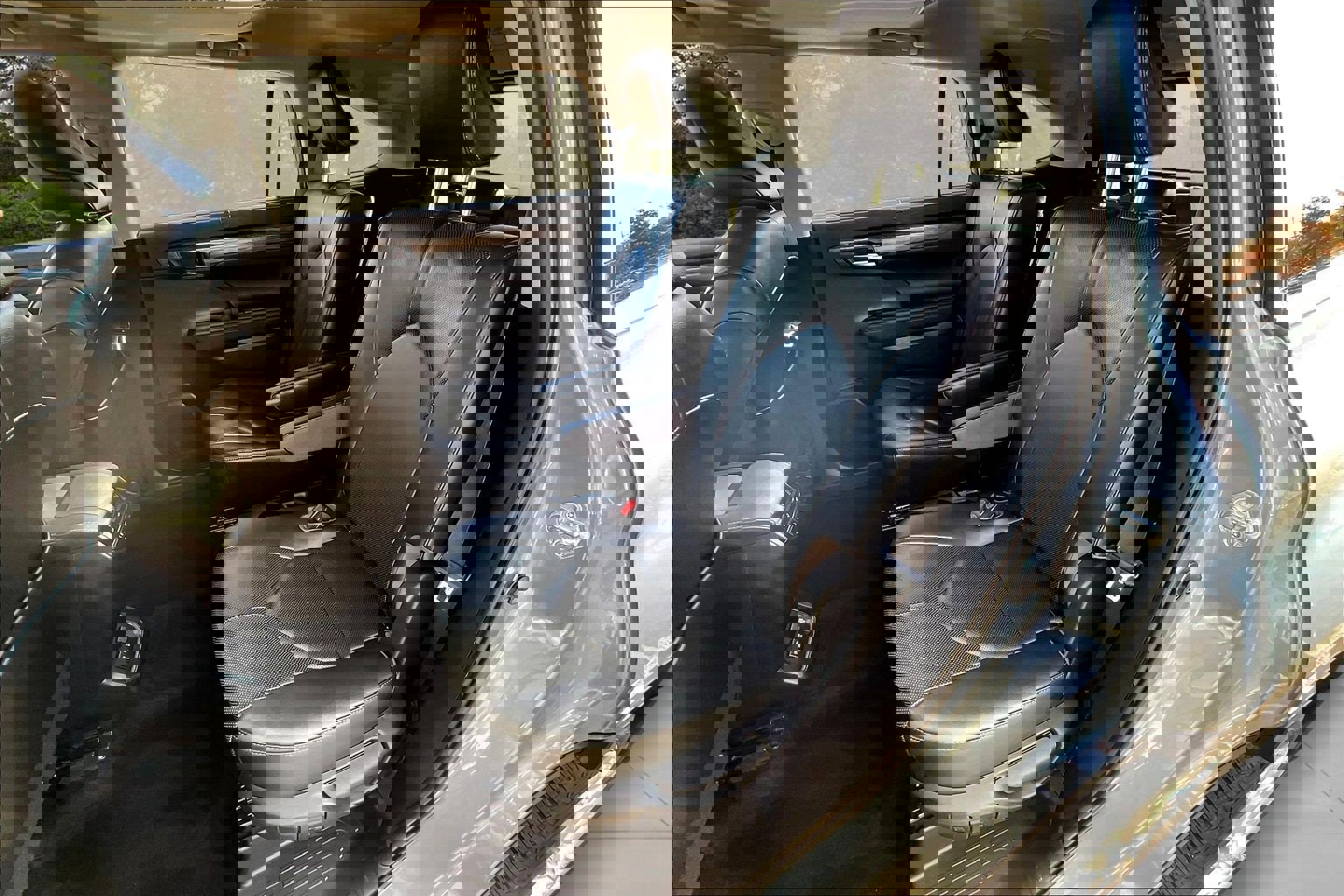 Used 2020 Toyota Highlander Limited image 24