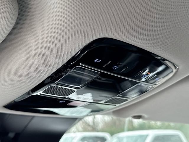 Used 2025 Hyundai Santa Fe SEL image 29