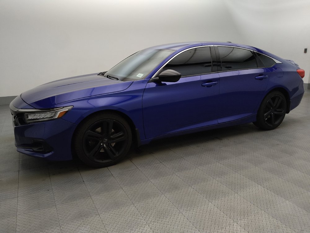 Used 2021 Honda Accord Sport image 2