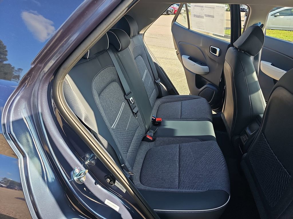 New 2026 Hyundai Venue SEL FWD image 12