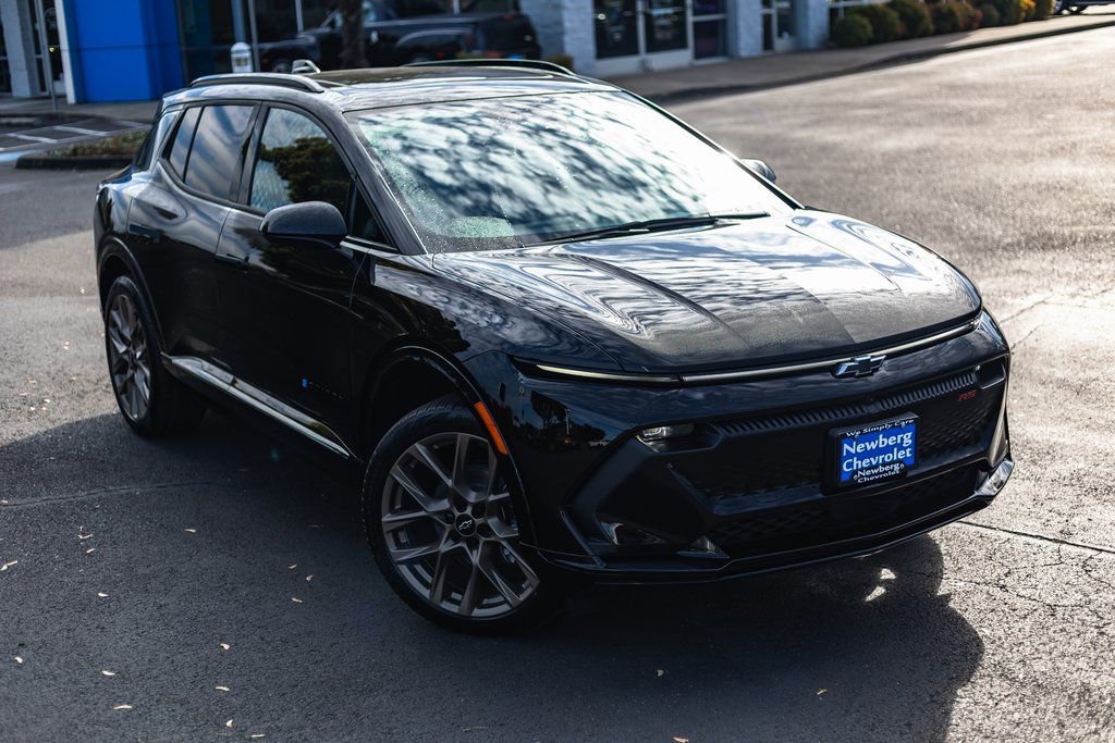 New 2026 Chevrolet Equinox EV RS w/ Convenience Package II image 2