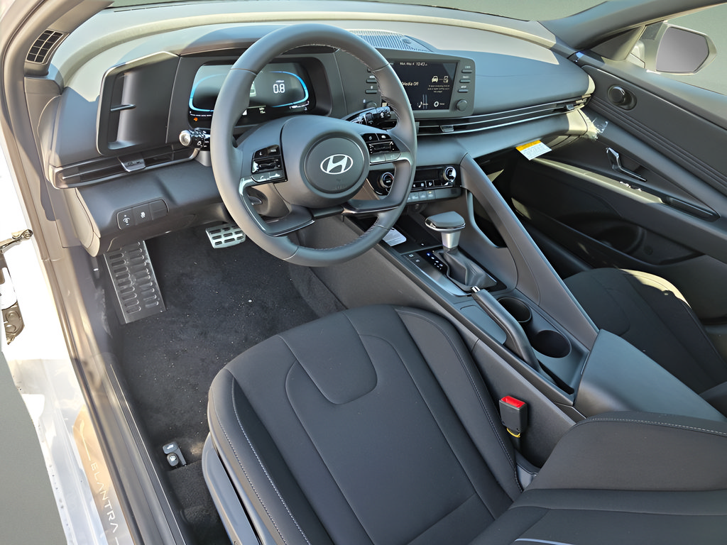 New 2026 Hyundai Elantra Sport FWD image 13
