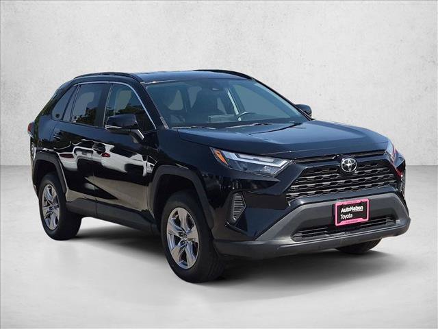 Used 2024 Toyota RAV4 XLE FWD image 3