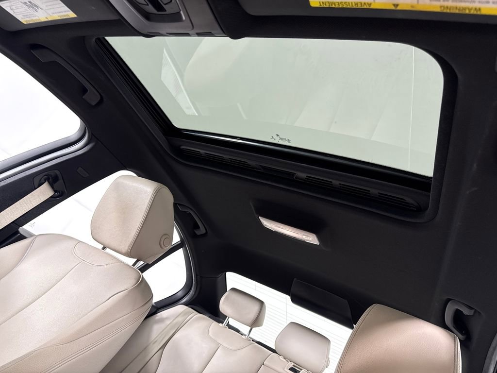 Used 2016 BMW 340i Sedan image 19