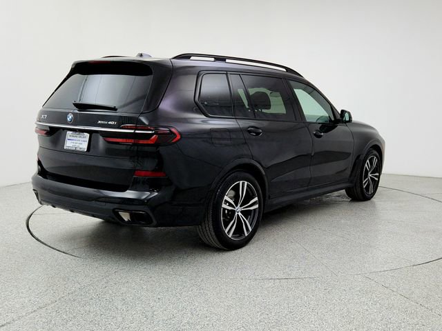 Used 2023 BMW X7 xDrive40i w/ M Sport Package image 5