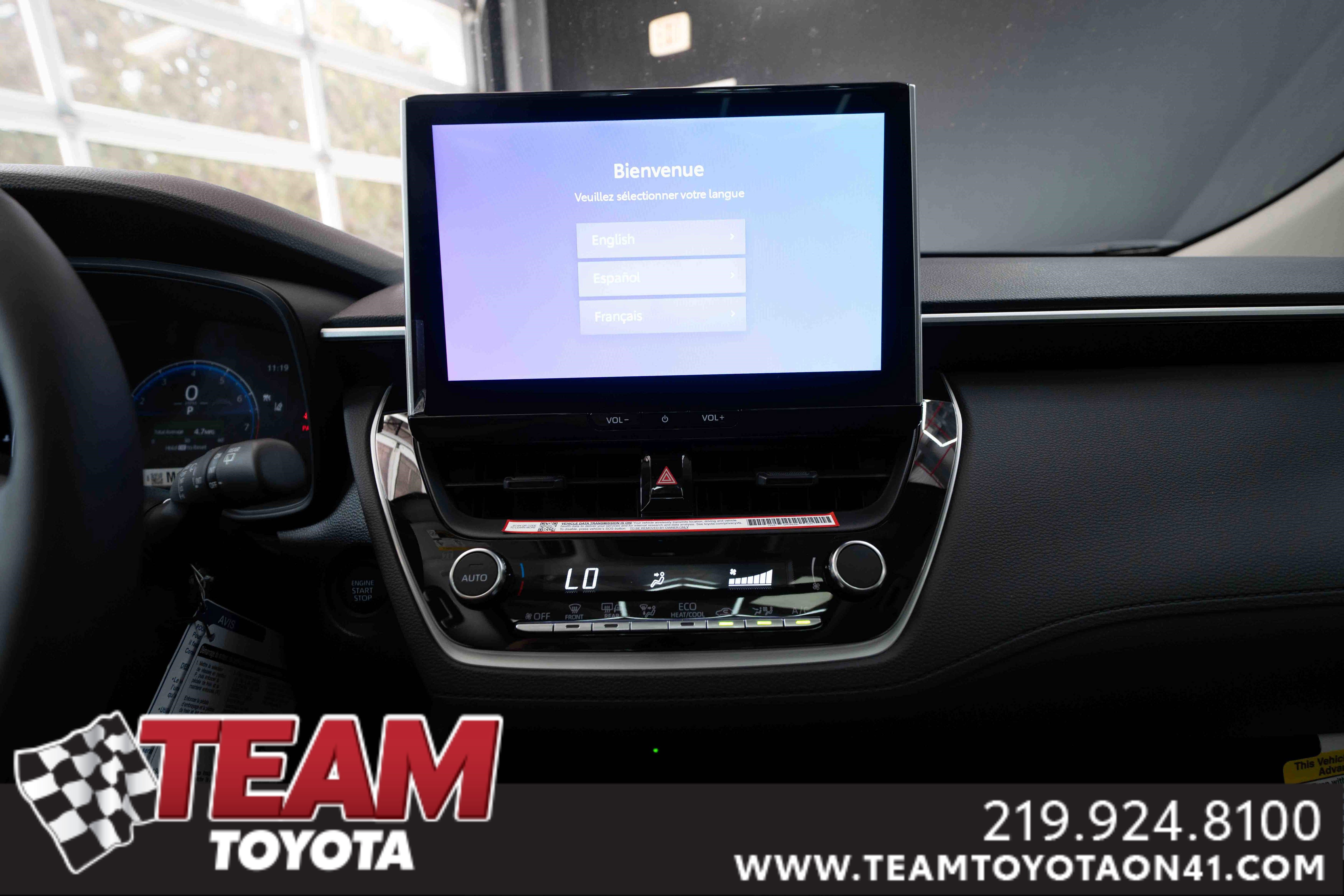 New 2026 Toyota Corolla Cross LE w/ Moonroof Package image 17