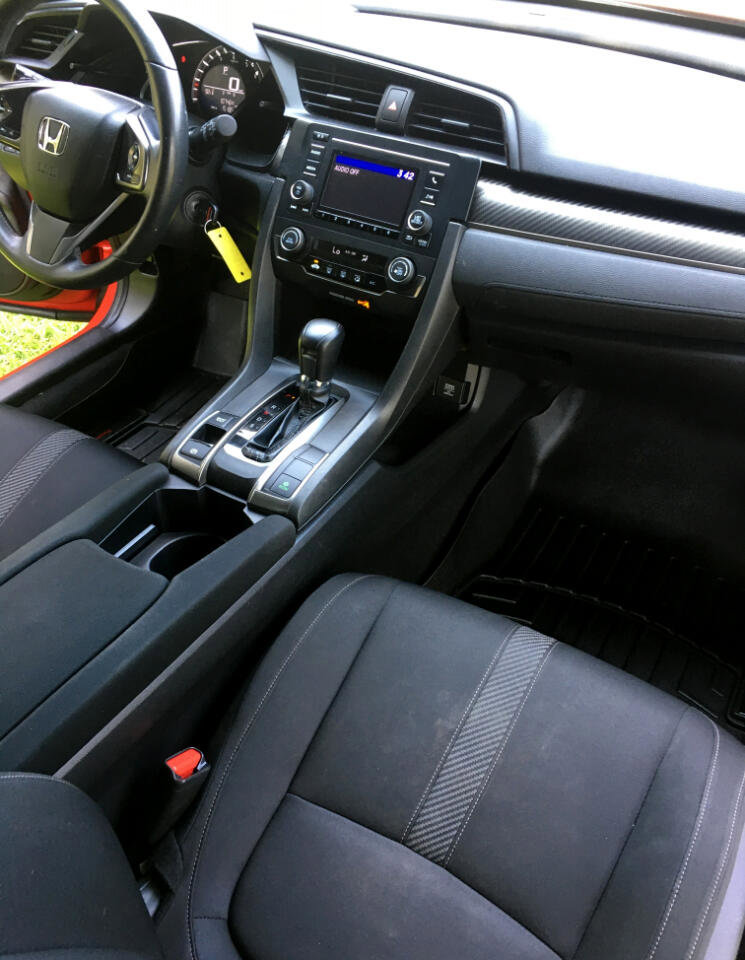Used 2018 Honda Civic Sport image 19