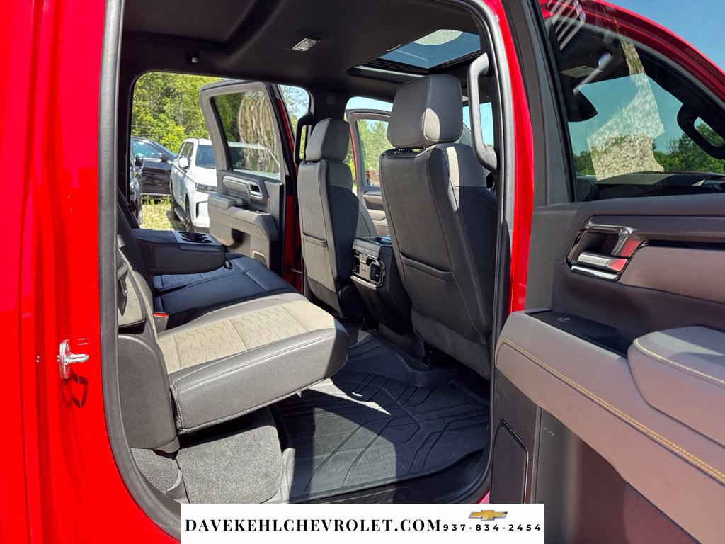 Used 2024 Chevrolet Silverado 2500 ZR2 w/ Technology Package AWD/4WD image 29