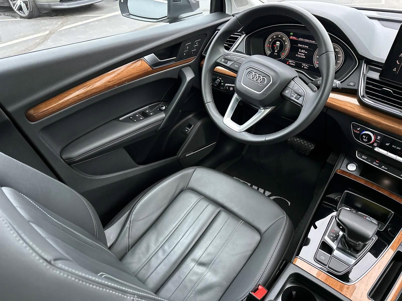 Used 2023 Audi Q5 2.0T Premium Plus image 33