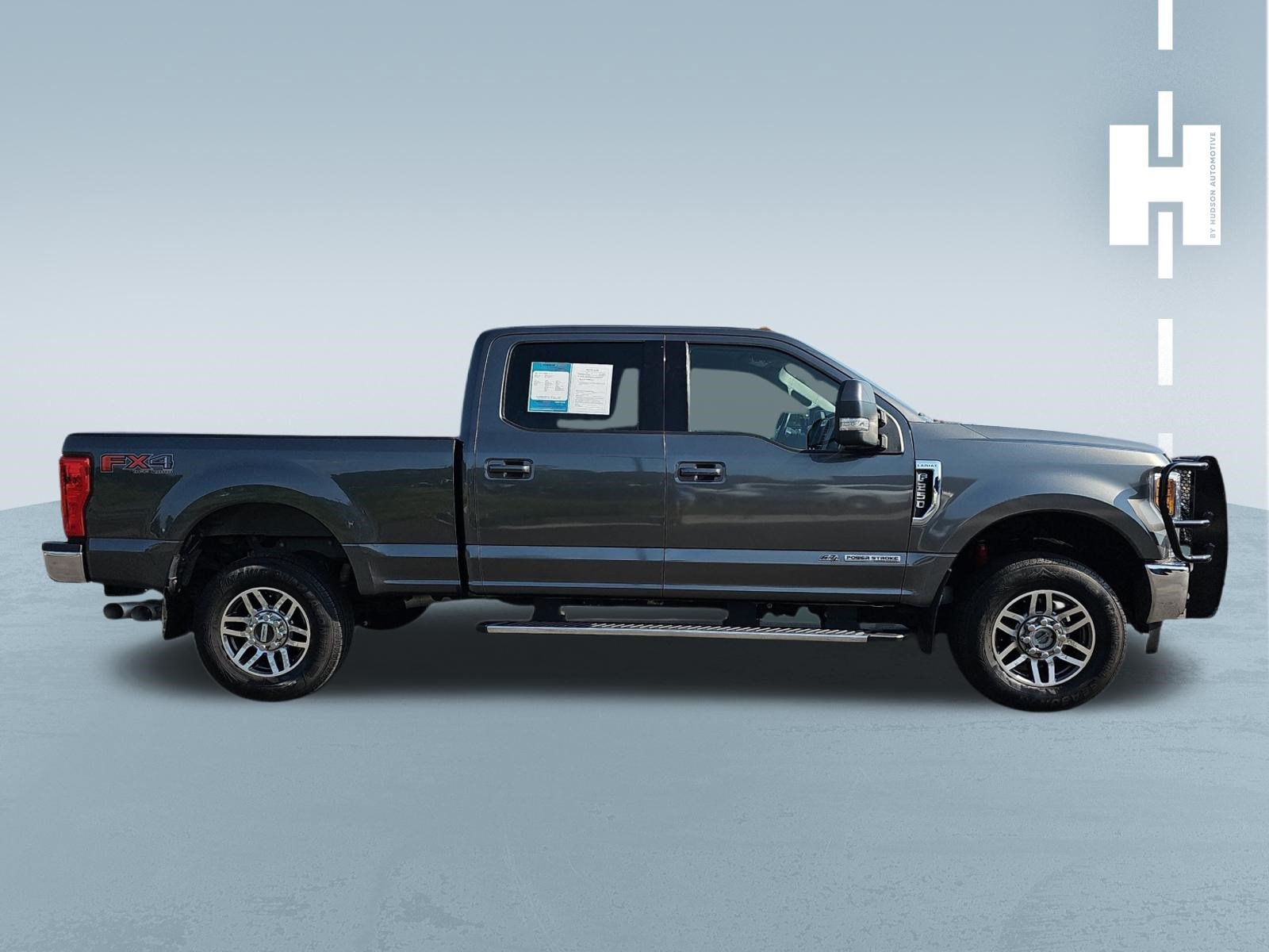 Used 2017 Ford F250 Lariat w/ Lariat Value Package AWD/4WD image 3