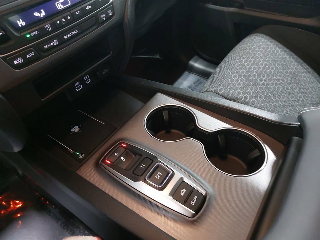 Used 2025 Honda Ridgeline Sport image 24