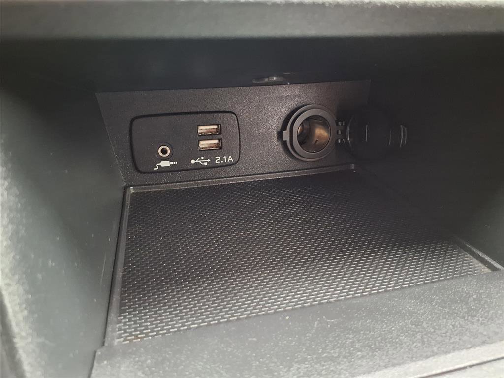 Used 2023 Subaru Crosstrek 2.0i Premium image 8