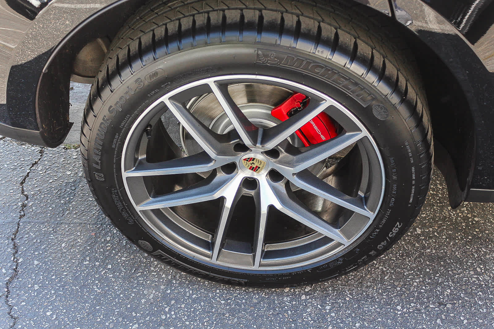 Used 2024 Porsche Macan S AWD/4WD image 8