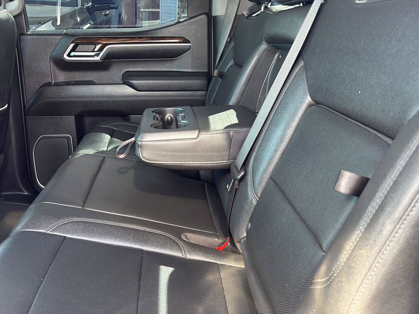 Used 2023 GMC Sierra 1500 SLT w/ SLT Convenience Package RWD image 28