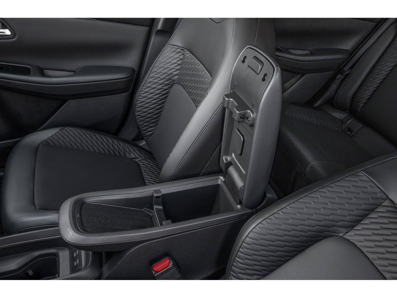 New 2026 Nissan Leaf Platinum+ w/ Cargo Package (Platinum+) FWD image 41
