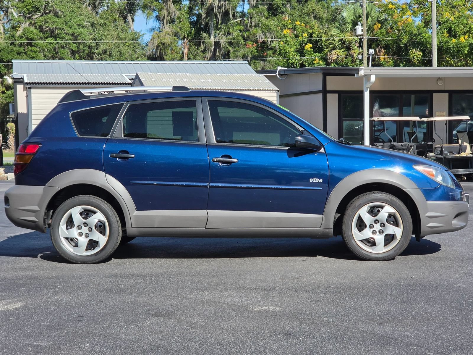 Used 2003 Pontiac Vibe AWD w/ Power Group Value Package image 4