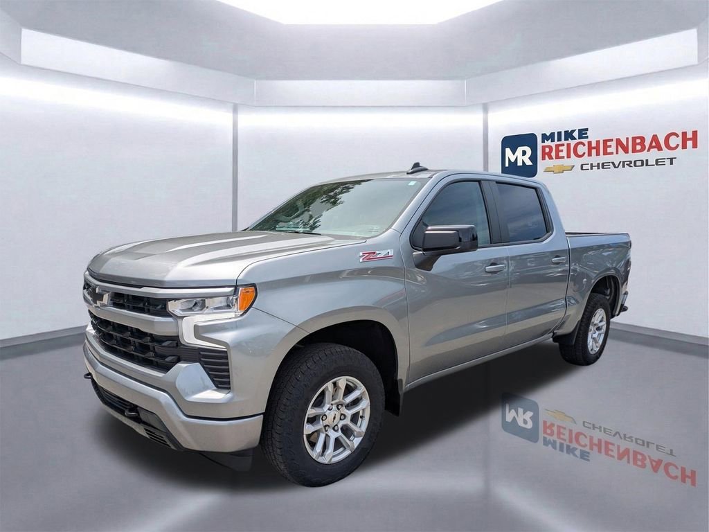 Used 2024 Chevrolet Silverado 1500 RST w/ Z71 Off-Road Package AWD/4WD image 7