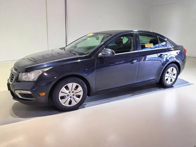 Used 2015 Chevrolet Cruze LT image 12