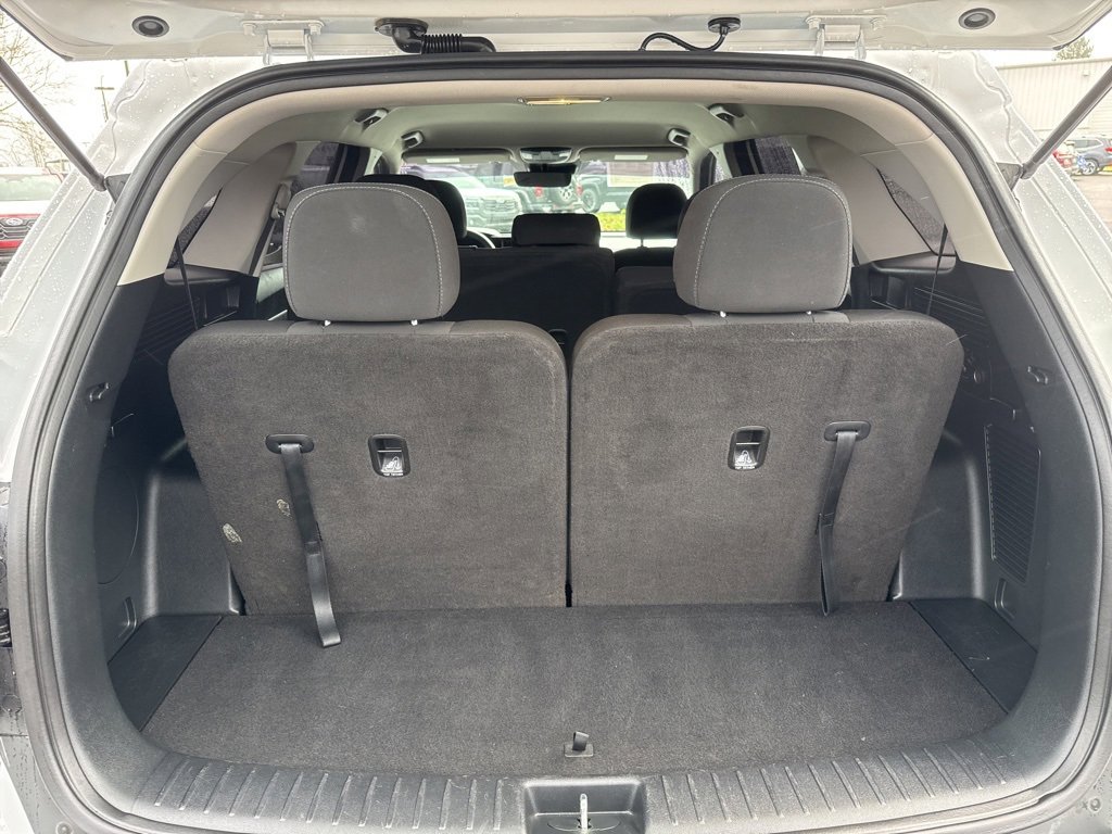 Used 2023 Kia Sorento LX image 19