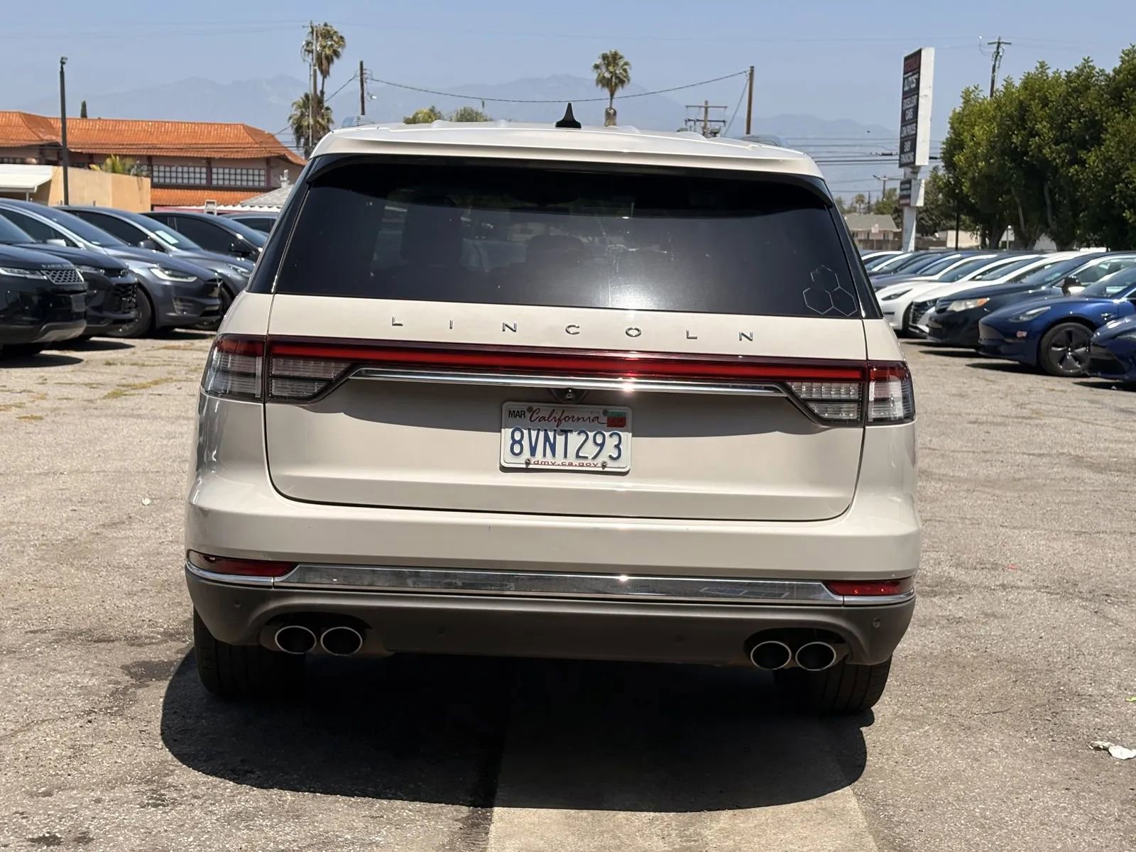 Used 2021 Lincoln Aviator 2WD image 3