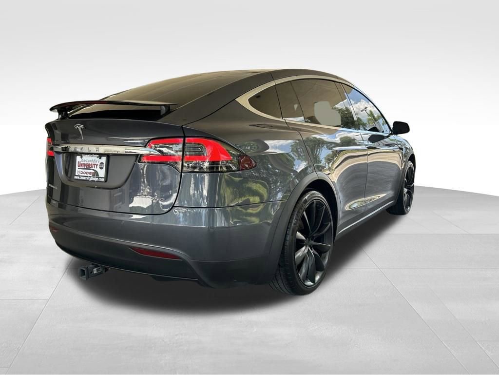 Used 2018 Tesla Model X 75D AWD/4WD image 3