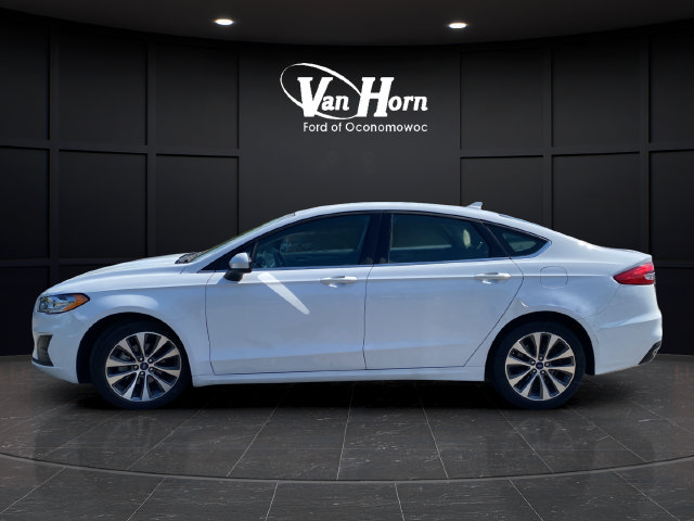 Used 2020 Ford Fusion SE AWD/4WD image 4