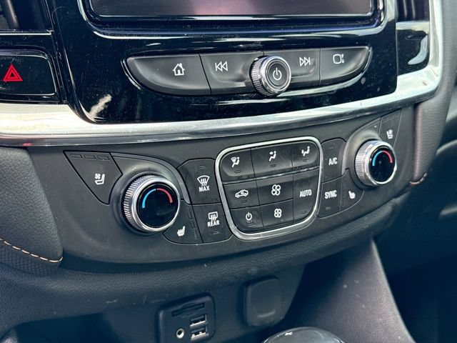 Used 2020 Chevrolet Traverse Premier w/ Redline Edition FWD image 12