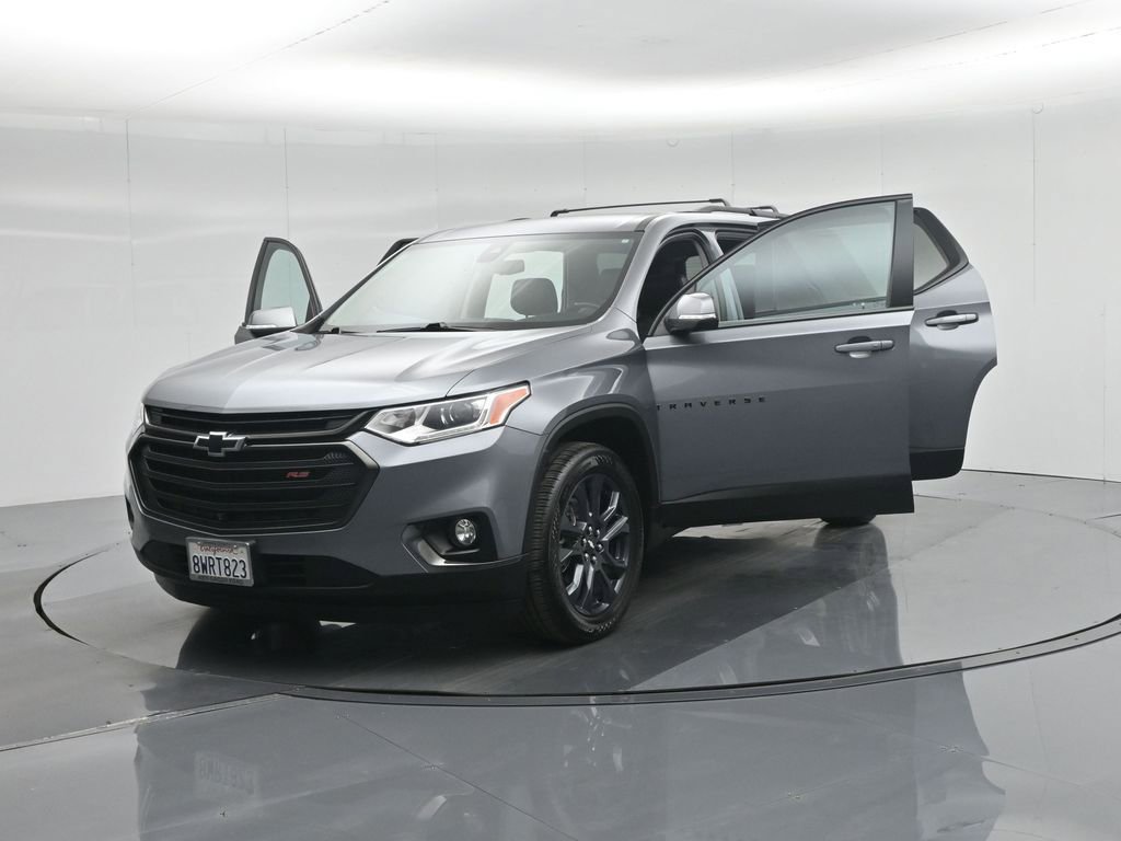 Used 2021 Chevrolet Traverse RS image 34