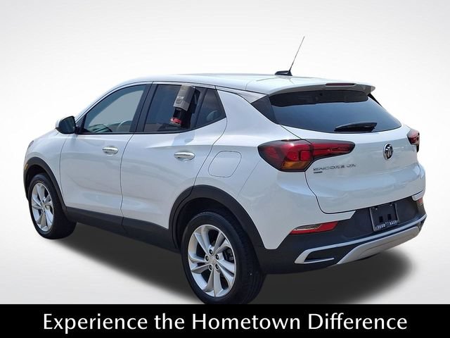 Used 2023 Buick Encore GX Preferred w/ Cold Weather Comfort Package AWD/4WD image 4