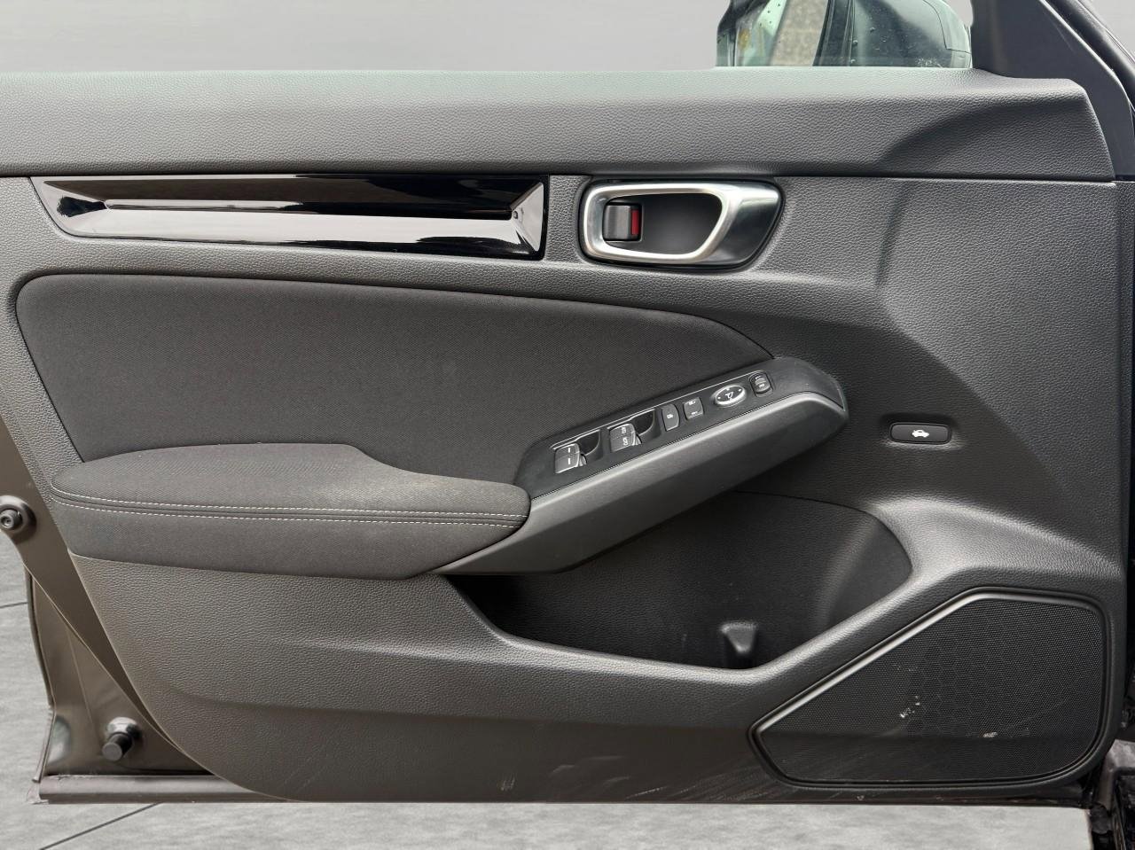 Used 2025 Honda Civic Sport Touring image 19