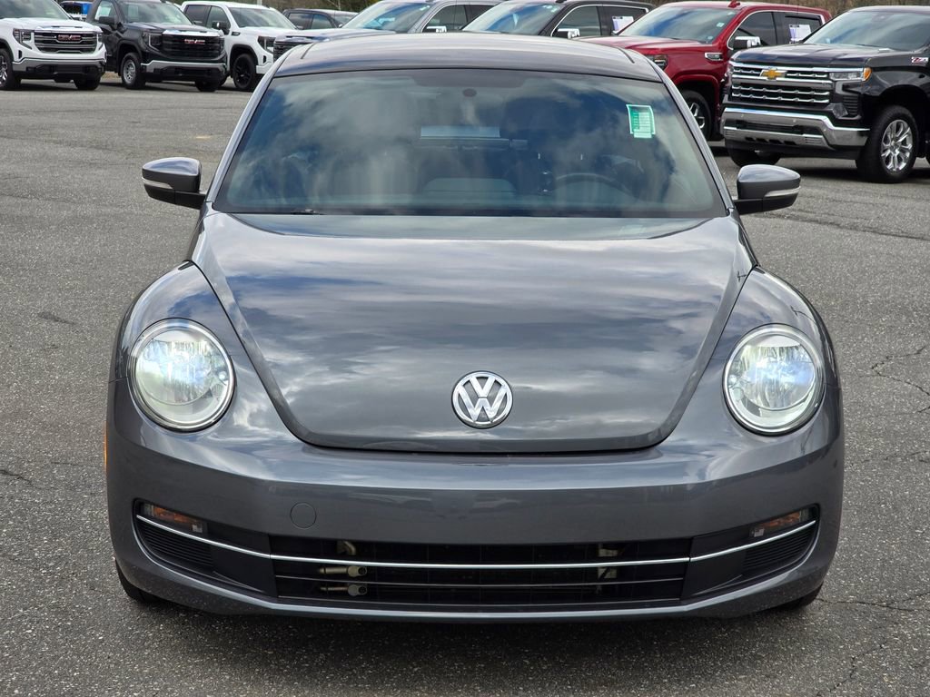 Used 2015 Volkswagen Beetle TDI image 15
