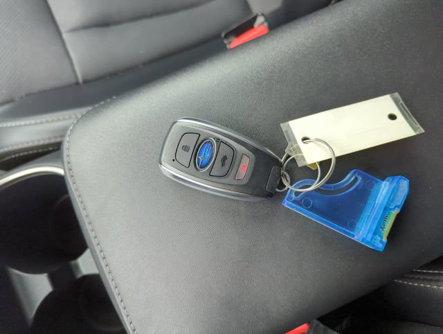 Used 2023 Subaru Outback Limited image 36