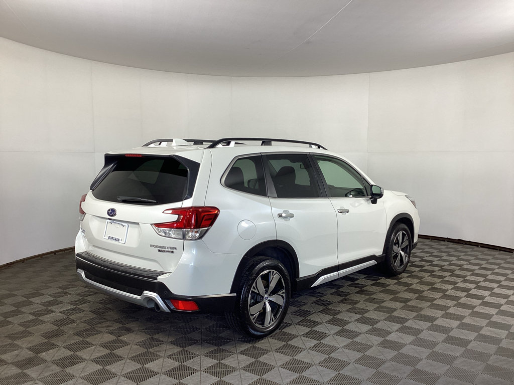 Used 2019 Subaru Forester Touring AWD/4WD image 2