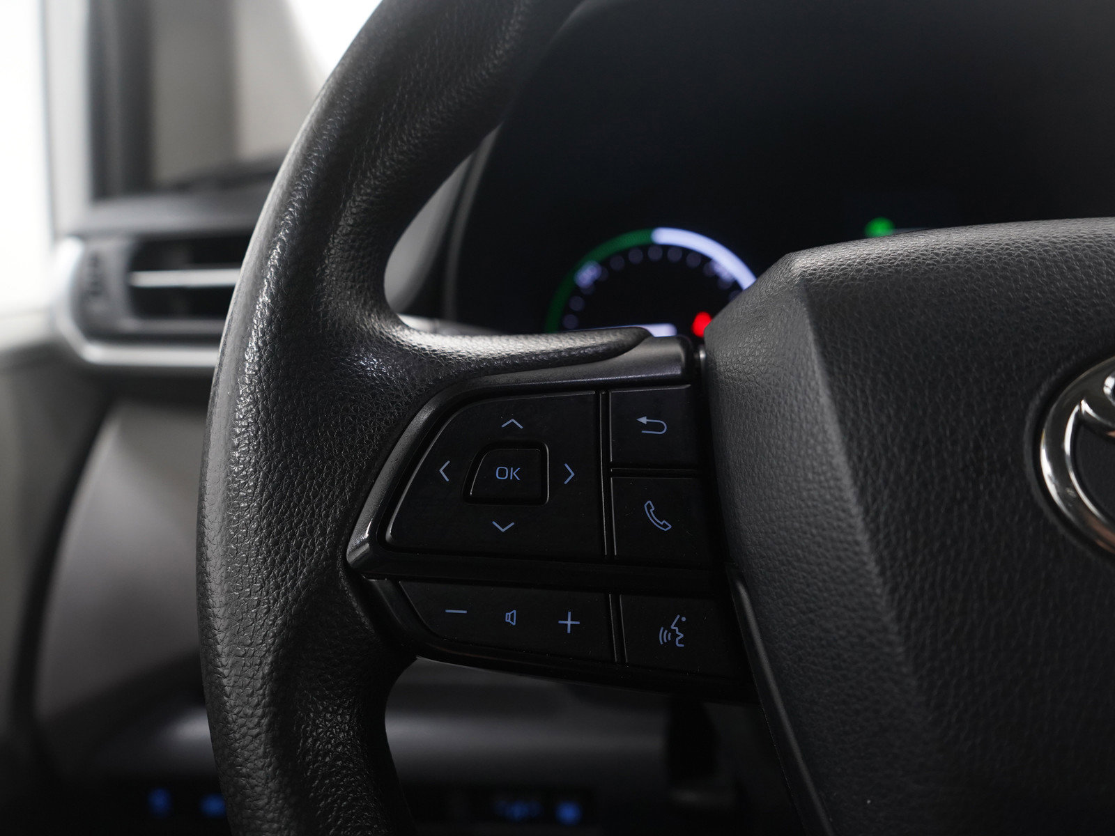 Used 2022 Toyota Sienna LE FWD image 24