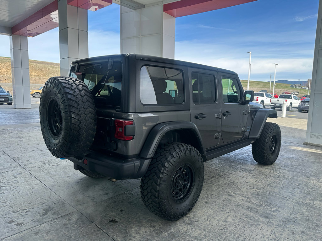 Used 2021 Jeep Wrangler Unlimited Rubicon 4xe w/ Steel Bumper Group image 7