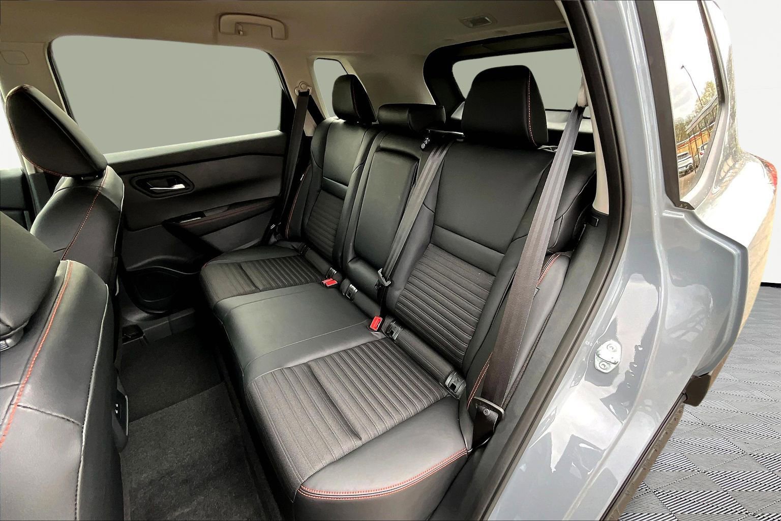 New 2026 Nissan Rogue SV AWD/4WD image 17