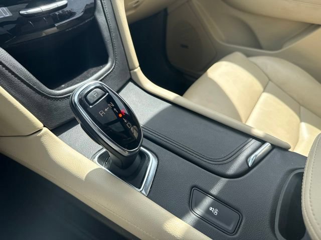 Used 2017 Cadillac XT5 Luxury w/ Driver Awareness Package FWD image 32