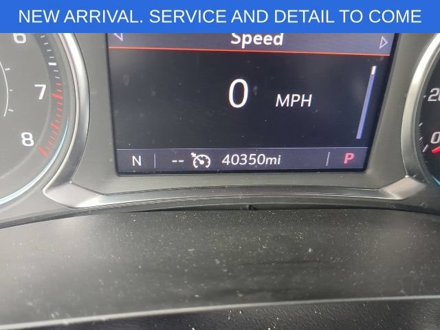 Certified 2023 Chevrolet Traverse LT FWD image 2