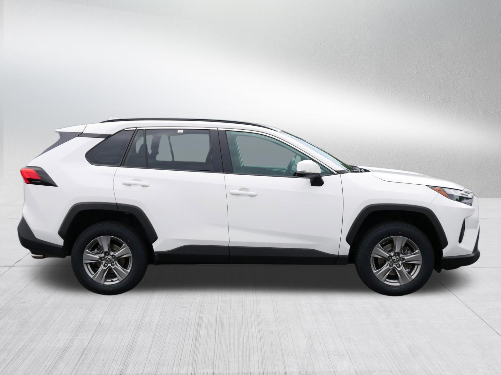 Used 2024 Toyota RAV4 XLE w/ Weather Package AWD/4WD image 8