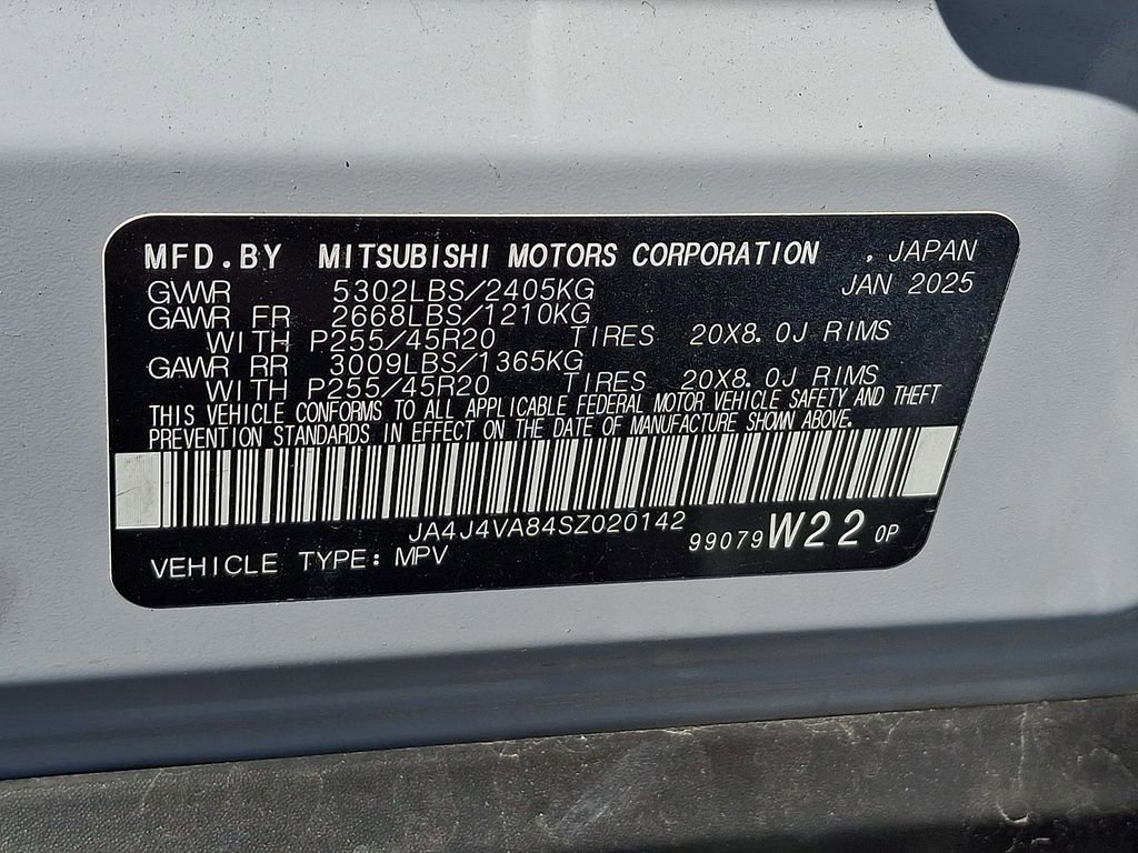 Used 2025 Mitsubishi Outlander SE AWD/4WD image 27