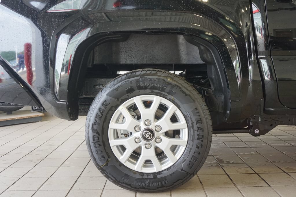 New 2026 Toyota Tacoma SR5 AWD/4WD image 29