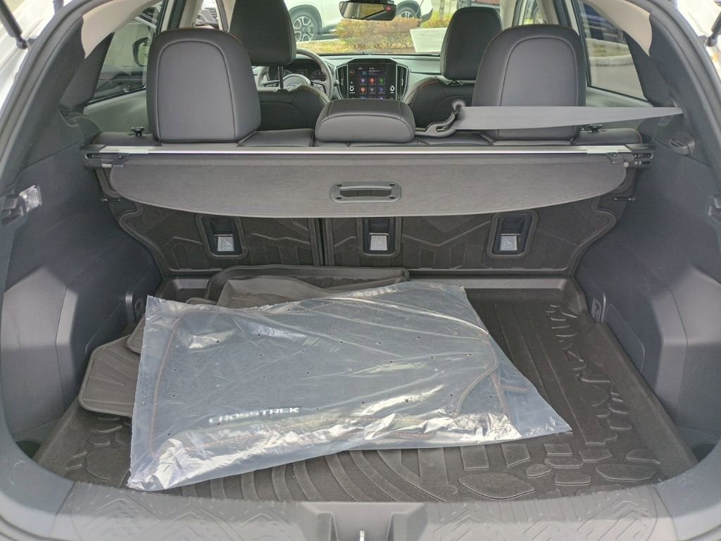 Used 2025 Subaru Crosstrek 2.5i Limited w/ Popular Package #3A image 18