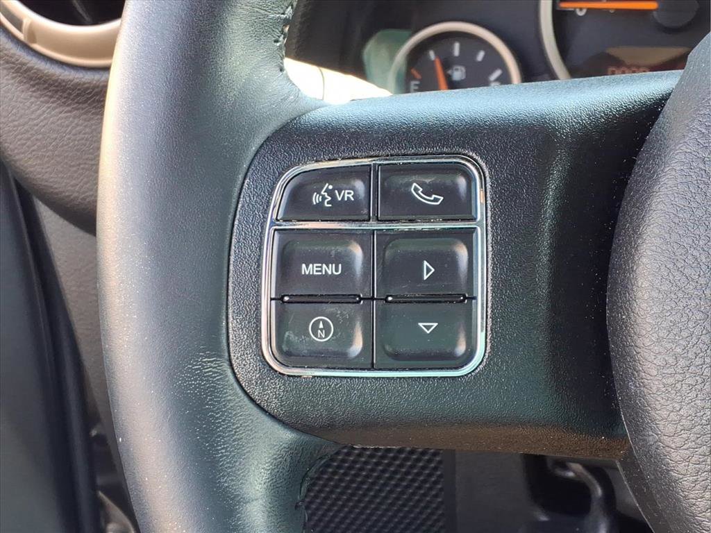 Used 2017 Jeep Wrangler 75th Anniversary image 27