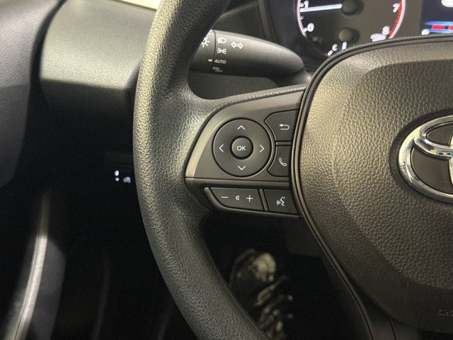Used 2025 Toyota Corolla LE FWD image 29