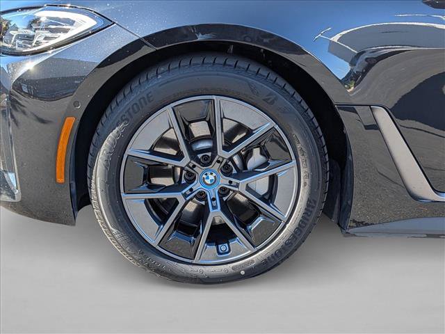 Used 2023 BMW i4 eDrive40 RWD image 24