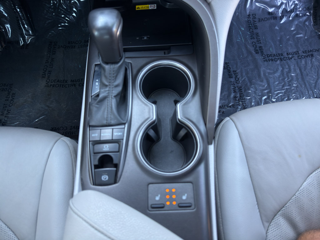 Used 2022 Toyota Camry XSE FWD image 26